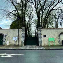 Portail château de Neuville